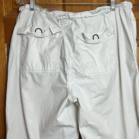 Women's Garage Size Medium Beige Bungee Pants - Picture 6 of 8